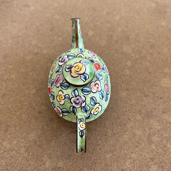 Vintage 1999 Kelton Chen Handmade Enameling Miniature Teapot #21 - Picture 2 of 4